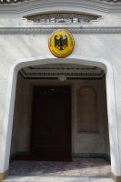 03_german_consulate_general_door