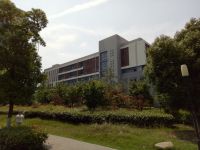 south_campus_2_building_36_summer_04