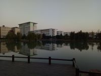 south_campus_1_lake_2017_autumn_evening