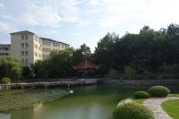 south_campus_1_small_lake_with_bridge_summer_2017_3